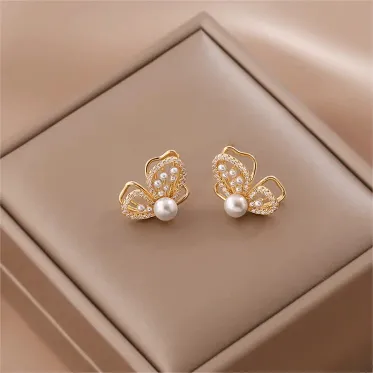 Fashionable Western Stylish Butterfly Earrings